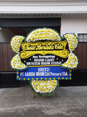 Papan Bunga Duka di Batang Tuaka